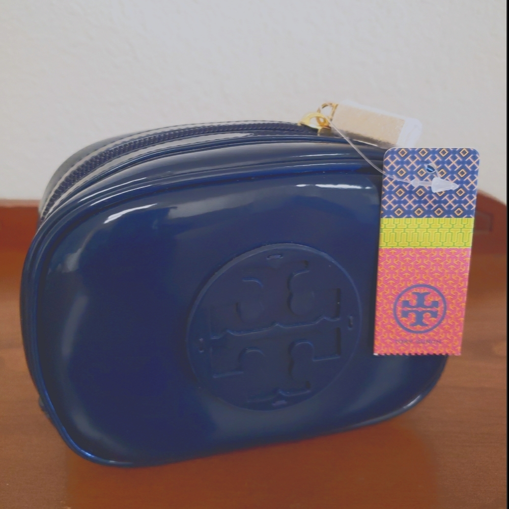 Tory Burch Stacked T Small Classic Accessory Case